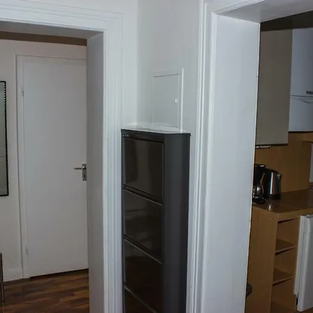 Zentrumsnahe Ferienwohnung * סלה