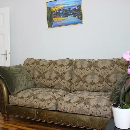 דירה Zentrumsnahe Ferienwohnung